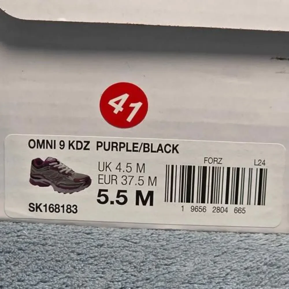 Saucony Omni 9 KDZ Silver Purple Black Shoes Youth Size 5.5M or Womens Size 7